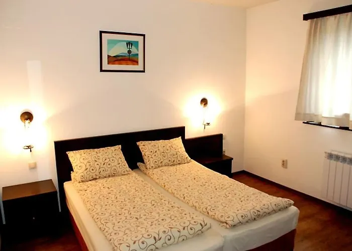 House Trivia * Bansko