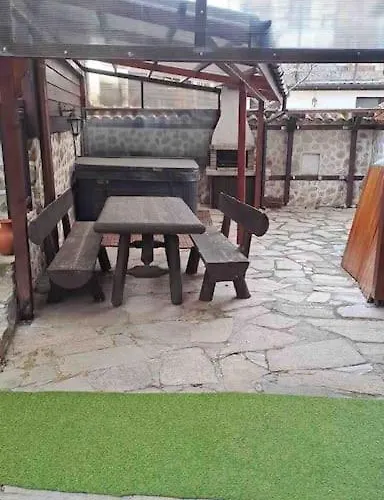 Prázdninový dům House Trivia *